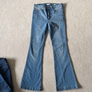 Sofia Vergara Melisa Flare Jeans size 4 short